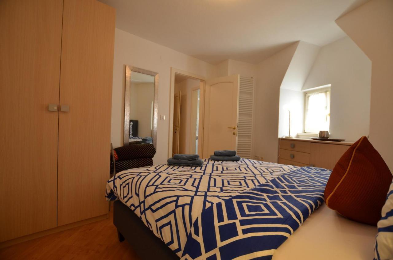 Stella 2 Sea View Apartment Rovinj Exterior foto